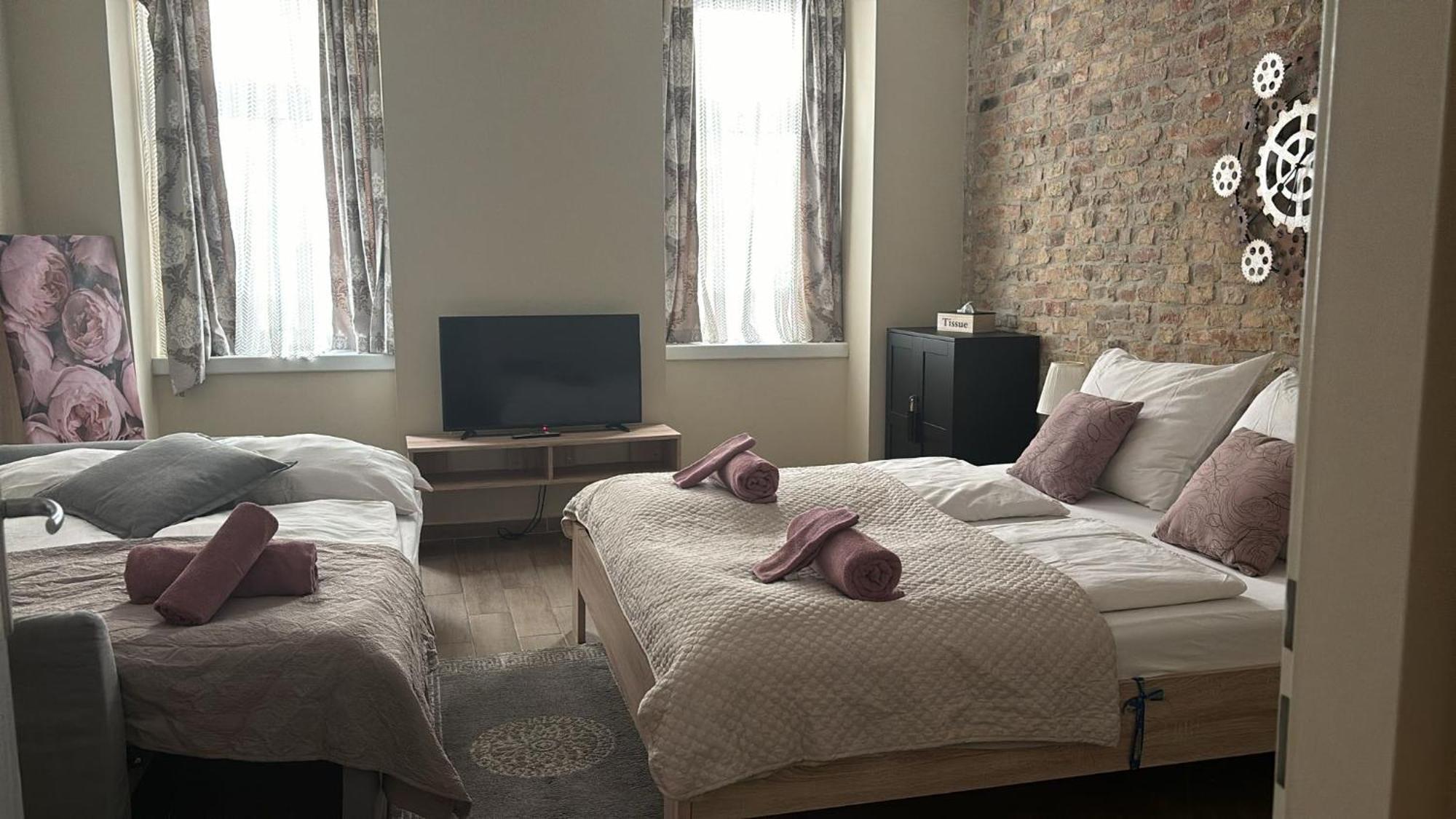Comfortable Romantic 1 Bedroom Apartment Near Augarten Wien Eksteriør bilde